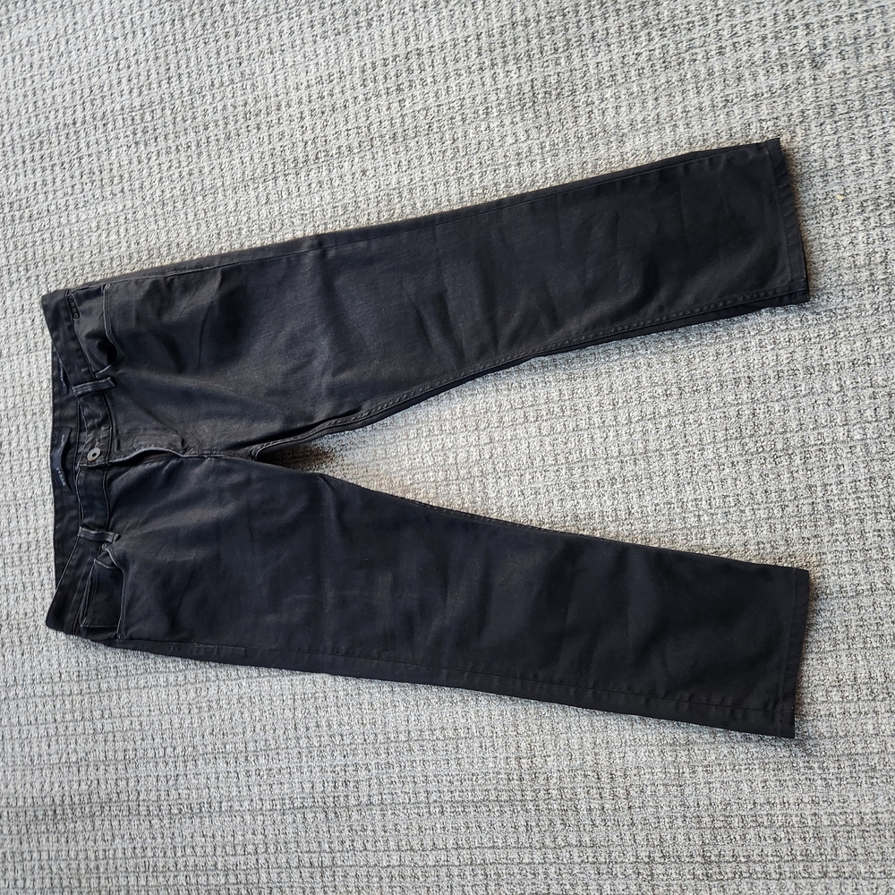Stylish Black GUESS Men's Jeans